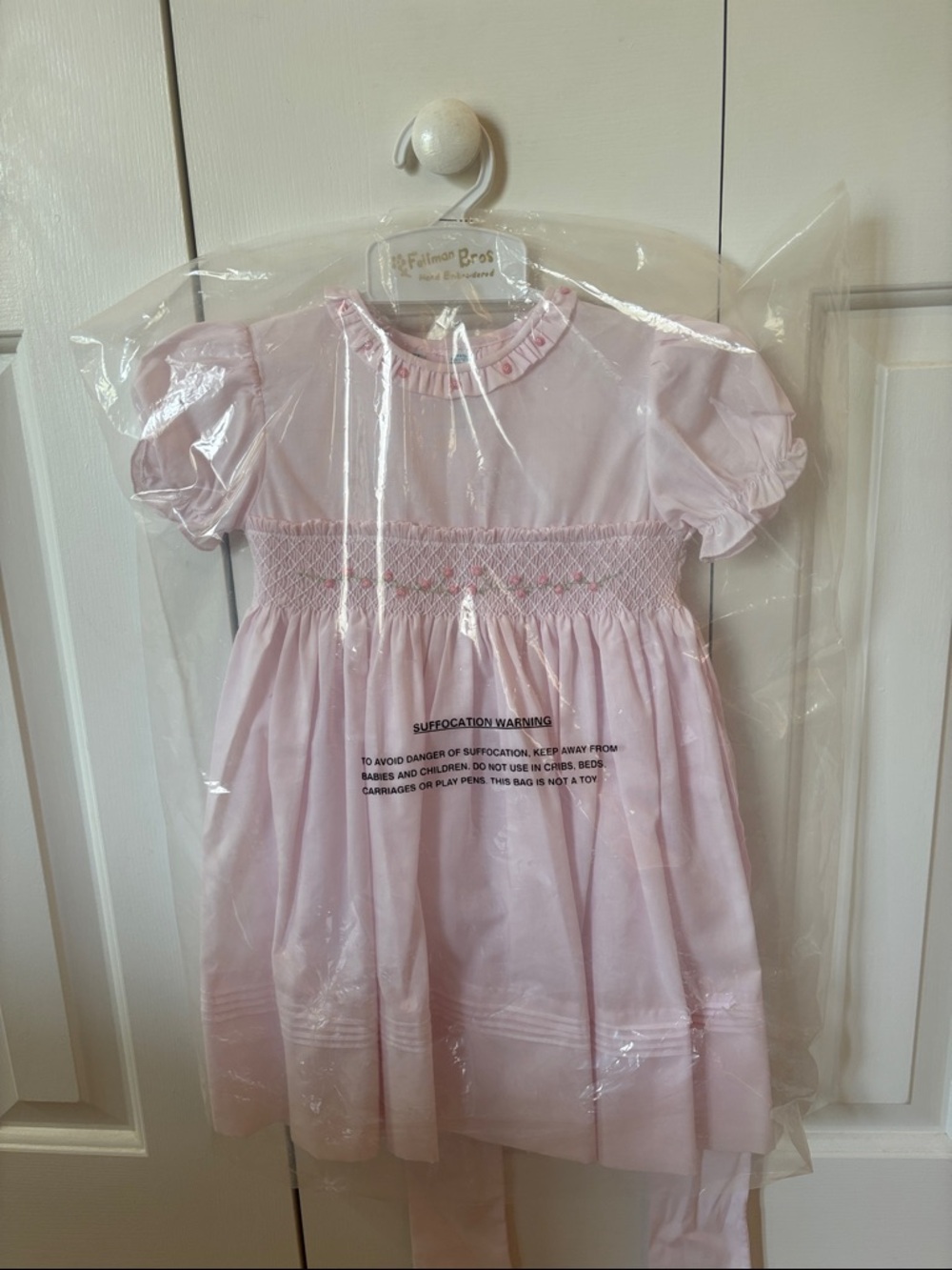 Classic Pink Smocked Girls' Formal Dress -  Elegant Design